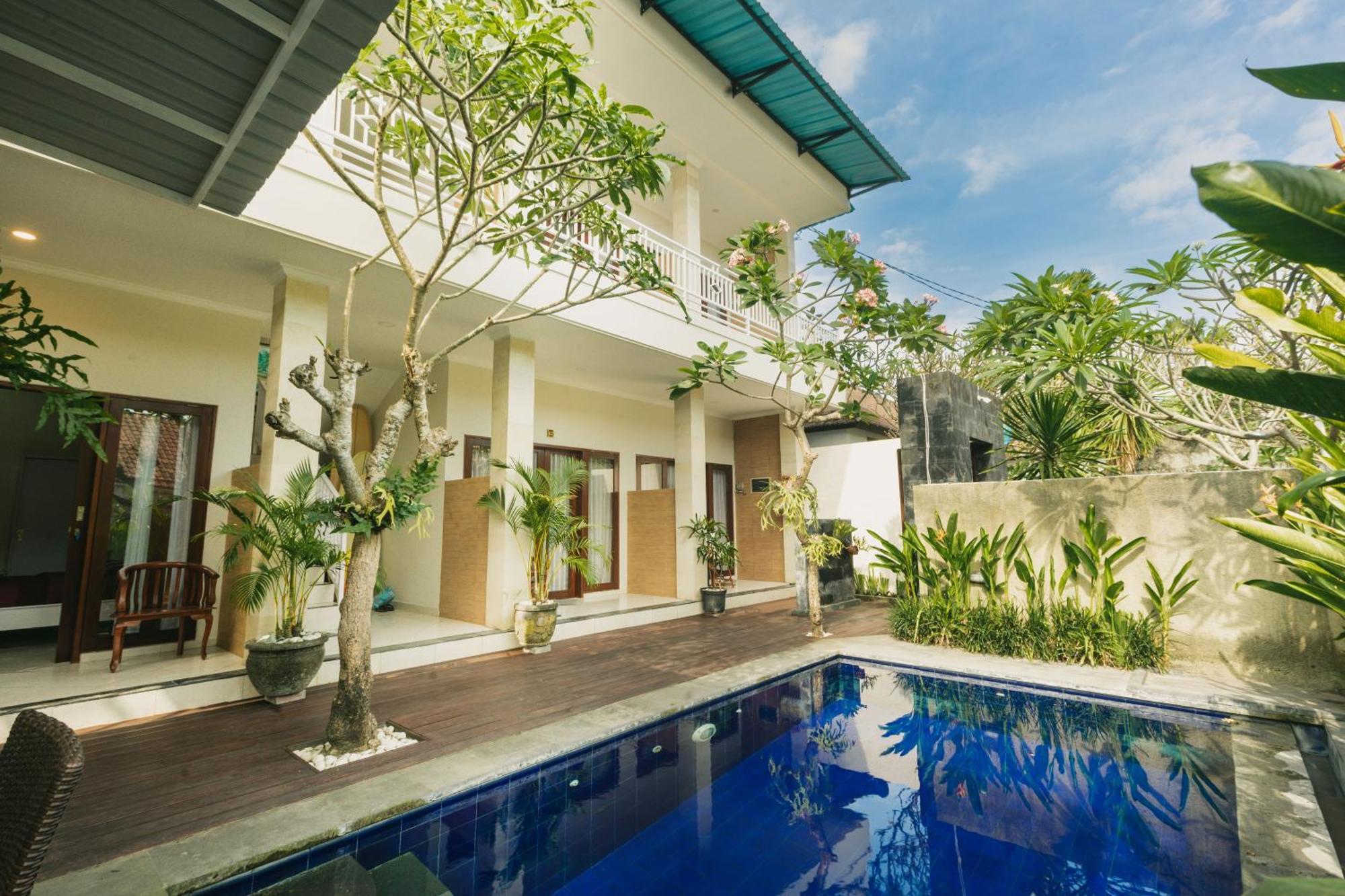 Happy Devi Guesthouse Canggu Buitenkant foto