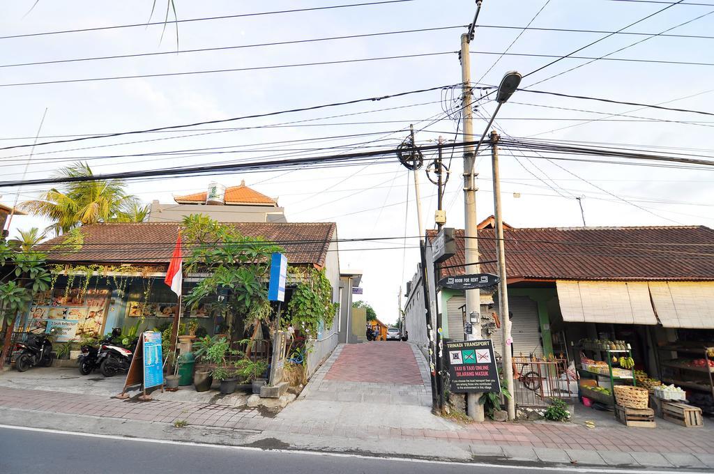 Happy Devi Guesthouse Canggu Buitenkant foto